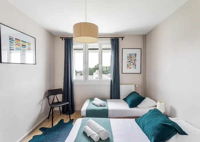 Appartement Blanche De Castille- Rond Point De Paris *