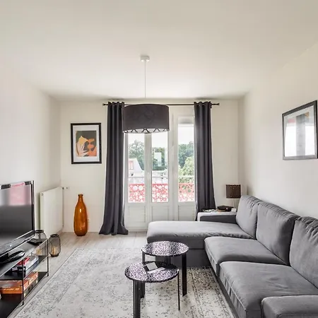 Lägenhet Blanche De Castille- Rond Point De Paris Nantes