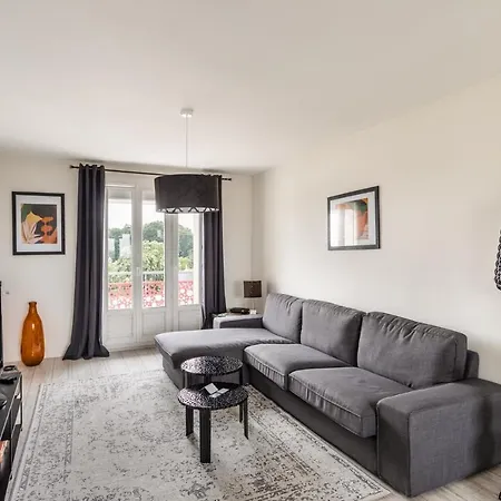 Blanche De Castille- Rond Point De Paris Lägenhet